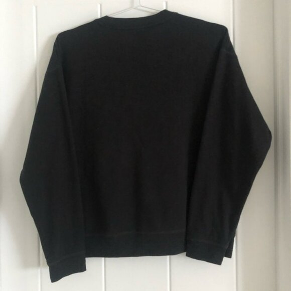 👛 (ANY 2/$25) NOISY MAY Black Letter Printed Global Cities Sweatshirt - Picture 3 of 4